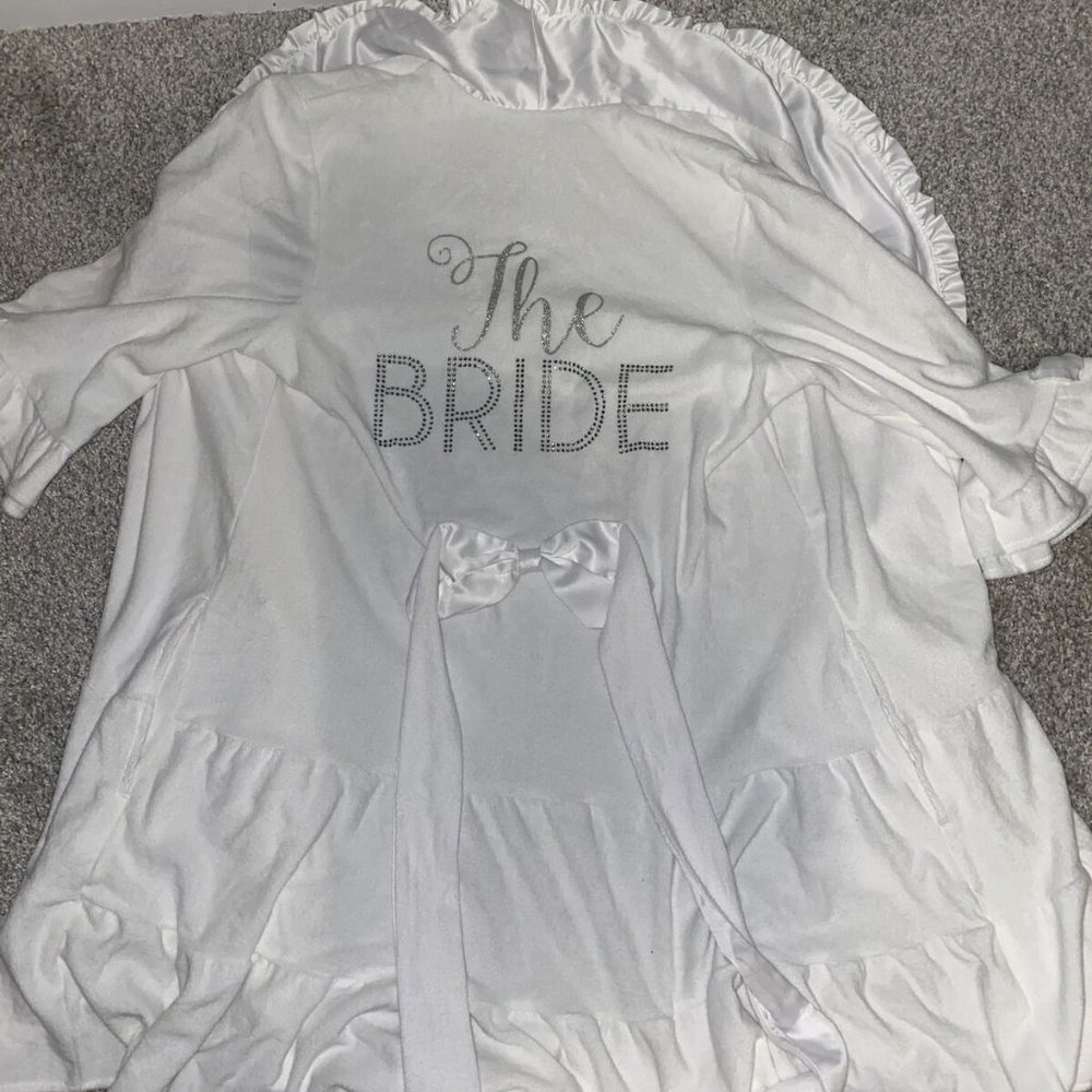 Betsey Johnson White Terry The Bride Robe Ruffle And Bow Size Small